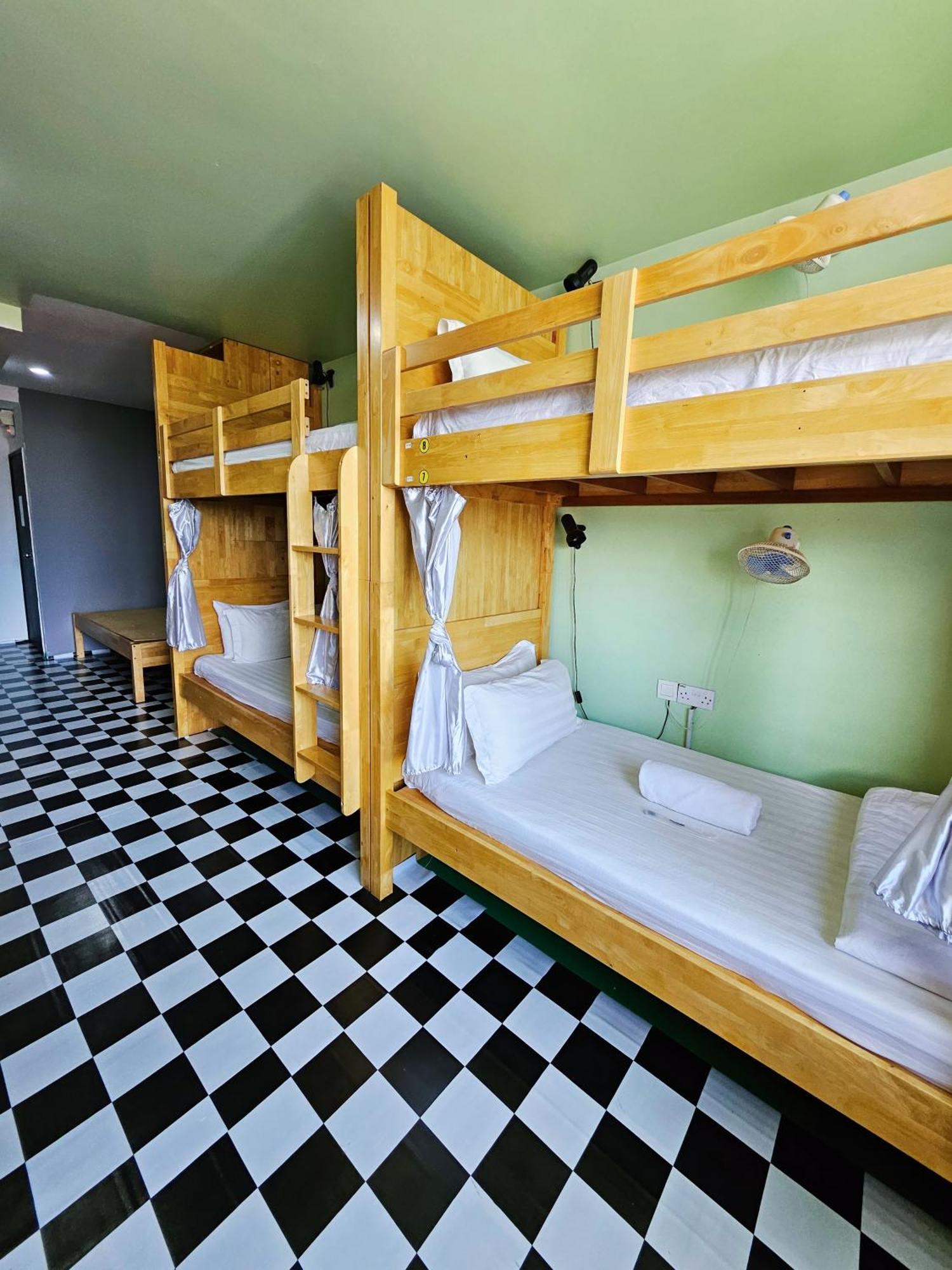 The 60 Hostel