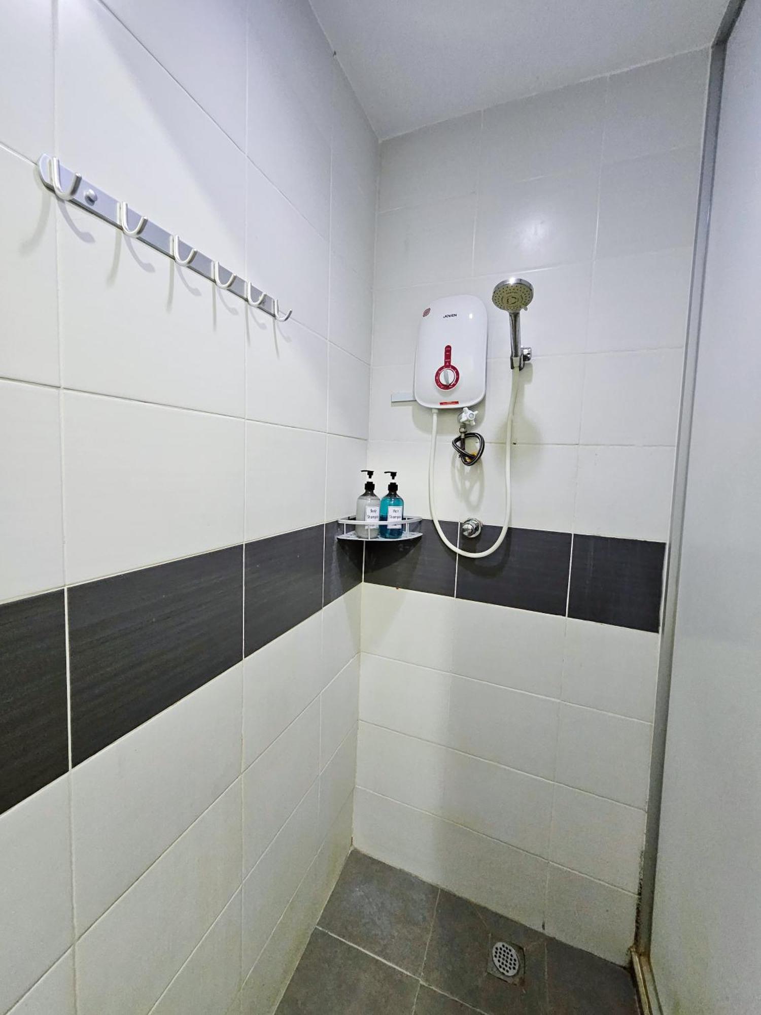 The 60 Hostel